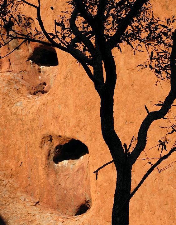 2144-uluru.jpg - Uluru, Australia